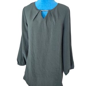 NWT Fortune + Ivy Womebs Shirt Size M